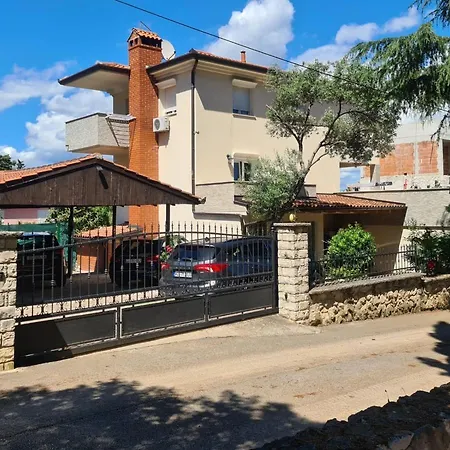 In With Balcony, Air Conditioning, W-lan, Washing Machine 5116-2 Apartment *